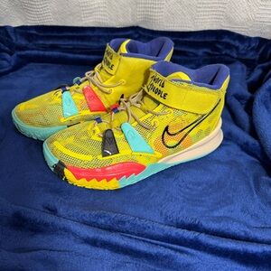 Nike Kyrie 7‎ 1 World People Size 3Y…Rare